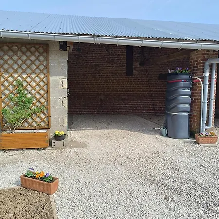 Au Coeur De L'enclave